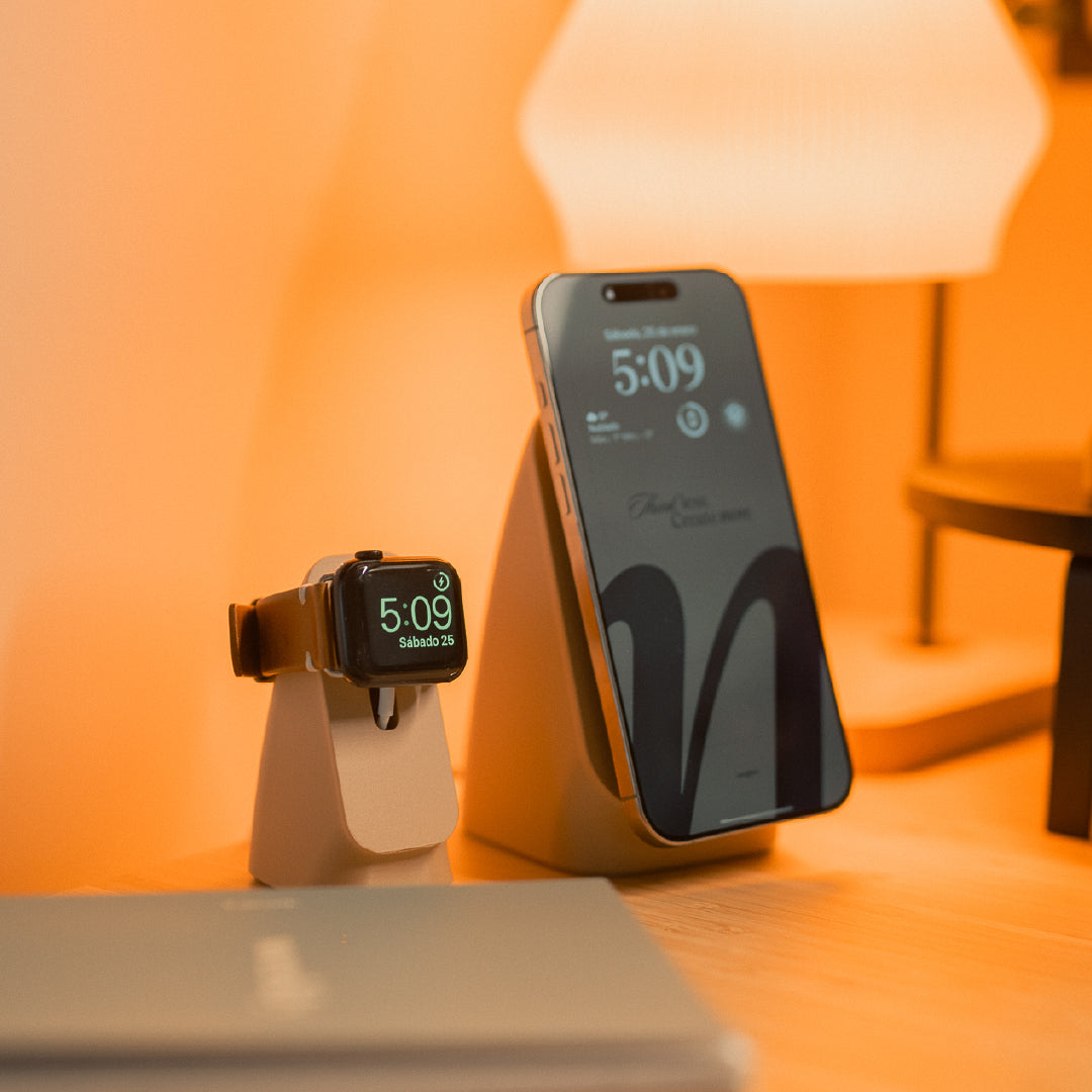 Bilbao – MagSafe Holder for iPhone and Apple Watch