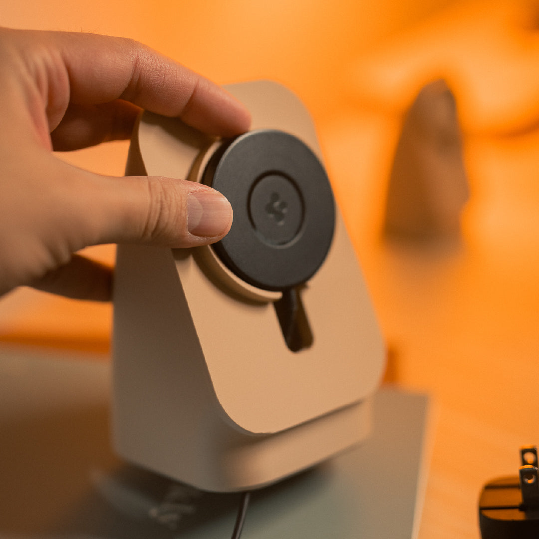 Bilbao – MagSafe Holder for iPhone and Apple Watch